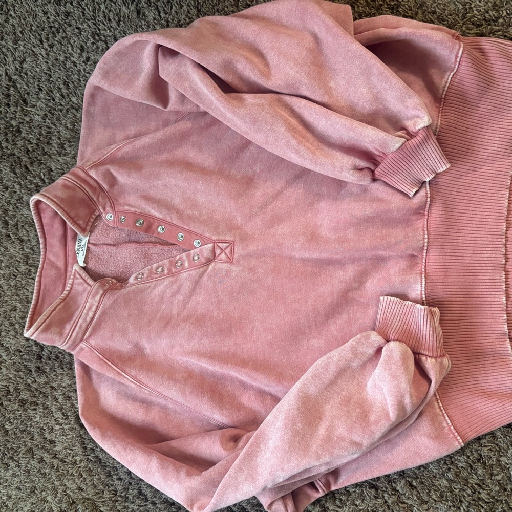 Zenana Outfitters Pink Sweatshirt